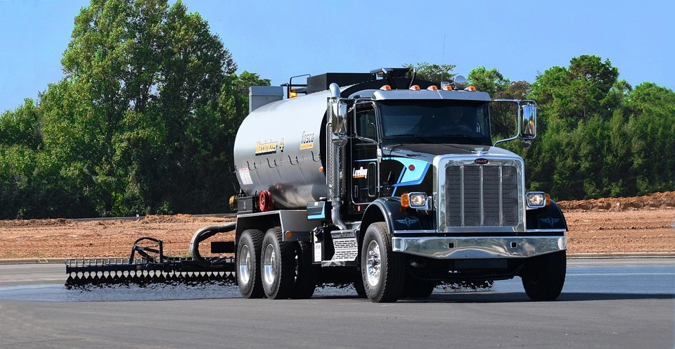 Experienced truck accident lawyer championing your claim